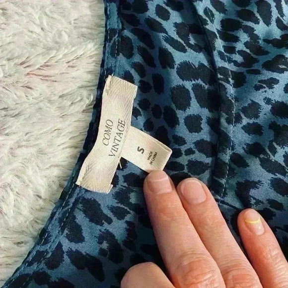 Como Vintage Leopard Blouse with side tie - Picture 5 of 6